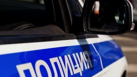 В Дагестане при проверке автотранспорта полицейские обнаружили два автомобильных двигателя, находящихся в федеральном розыске